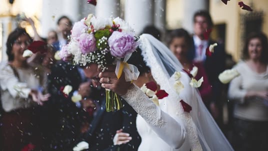 How to Plan a Bilingual Wedding All Your Guests Will Understand blog img1 - How to Plan a Bilingual Wedding All Your Guests Will Understand